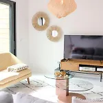 Fabulous 4 Bedrooms Near Zwin With A Garden Prázdninový dům *