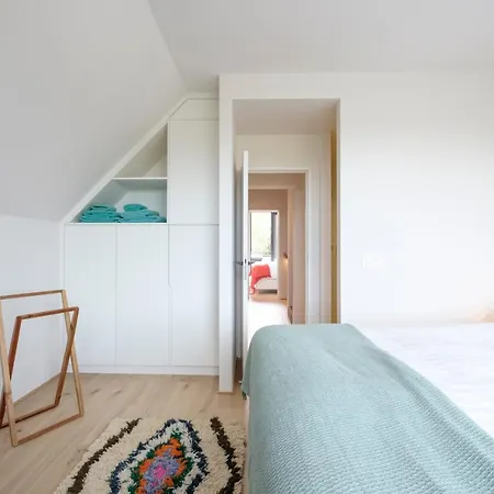 Fabulous 4 Bedrooms Near Zwin With A Garden 펜션