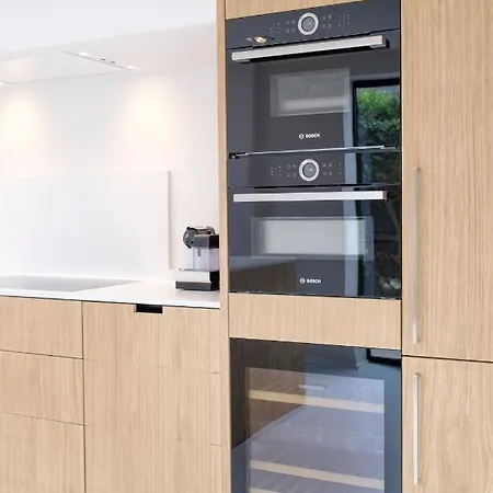 Fabulous 4 Bedrooms Near Zwin With A Garden * 크노케-하이스트