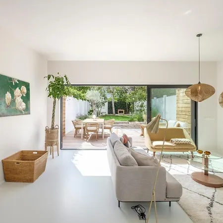 Fabulous 4 Bedrooms Near Zwin With A Garden * كنوك هايست