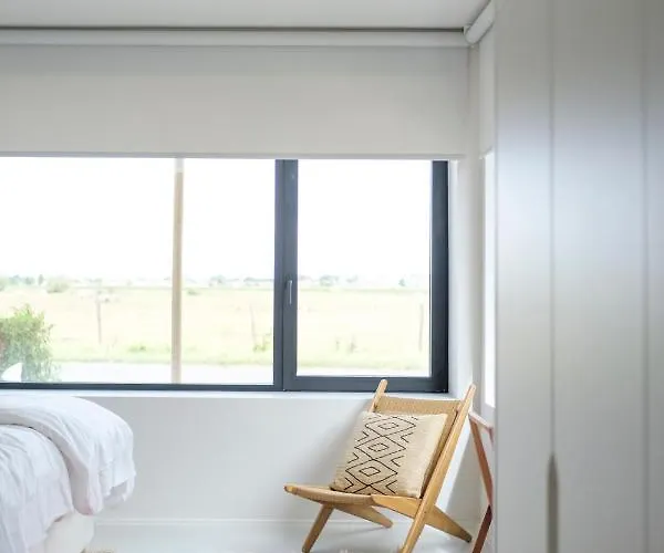 Casa vacanze Fabulous 4 Bedrooms Near Zwin With A Garden *