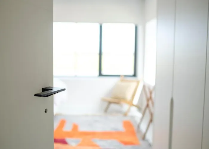 Fabulous 4 Bedrooms Near Zwin With A Garden Casa vacanze *